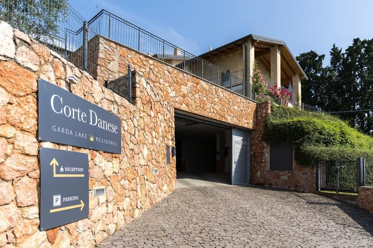 Residence La Corte Danese Torri Del Benaco İtalya