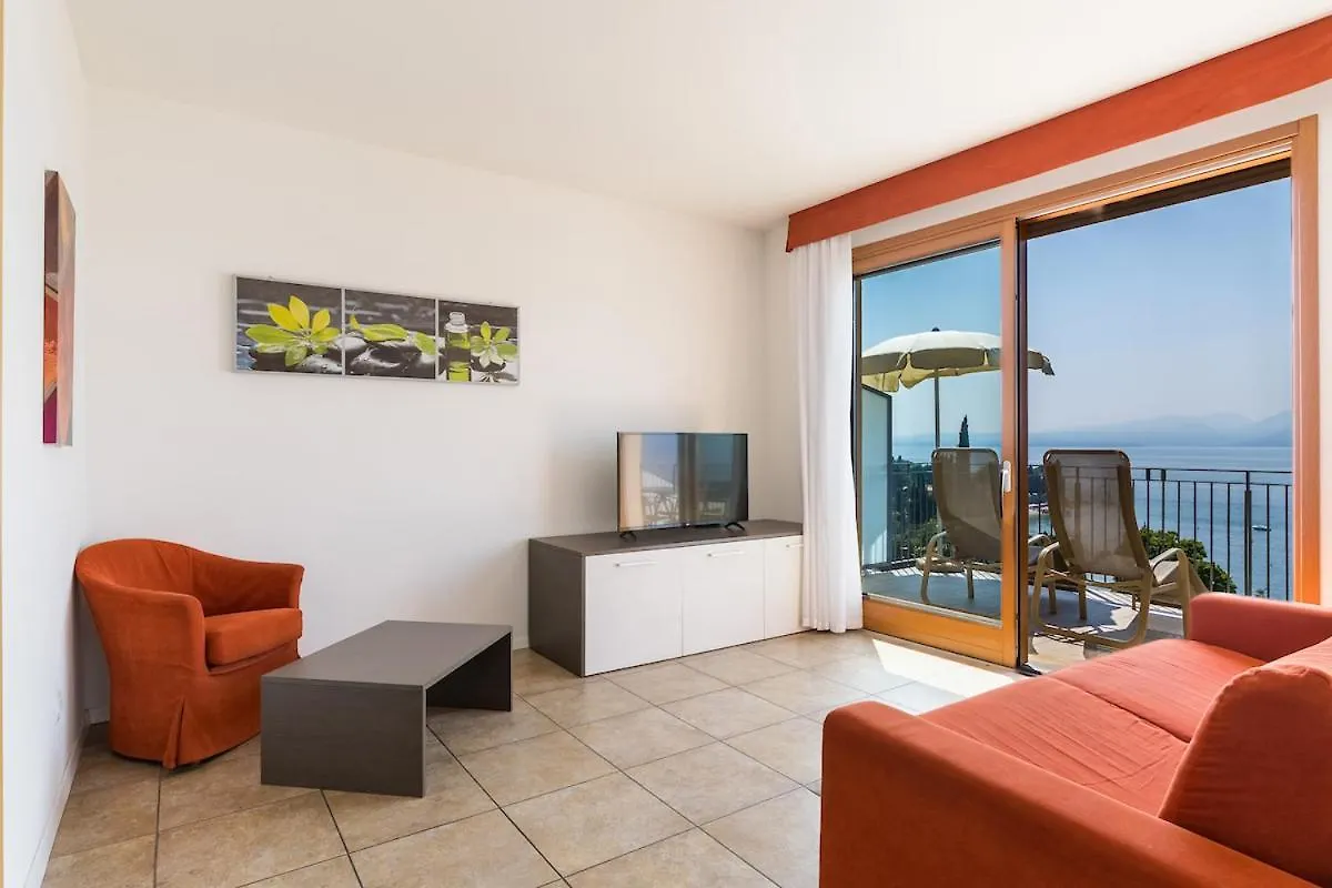 Residence La Corte Danese Torri Del Benaco Aparthotel