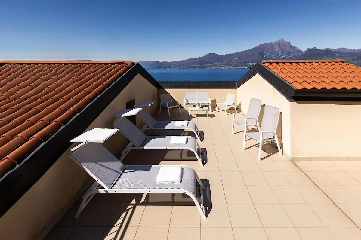 Residence La Corte Danese Torri Del Benaco 2*,  İtalya
