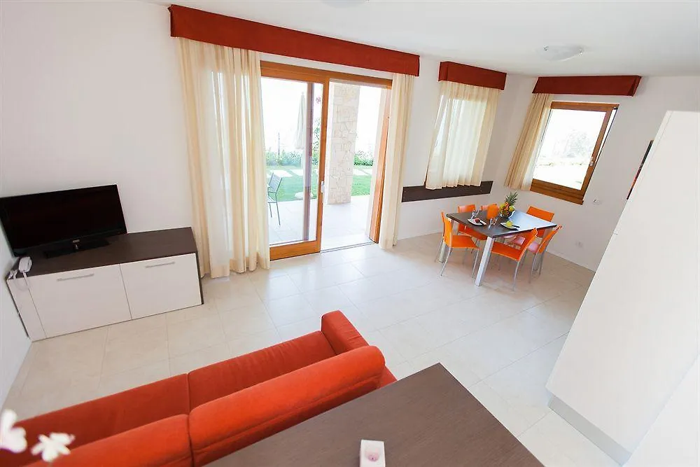 Aparthotel Residence La Corte Danese Torri Del Benaco