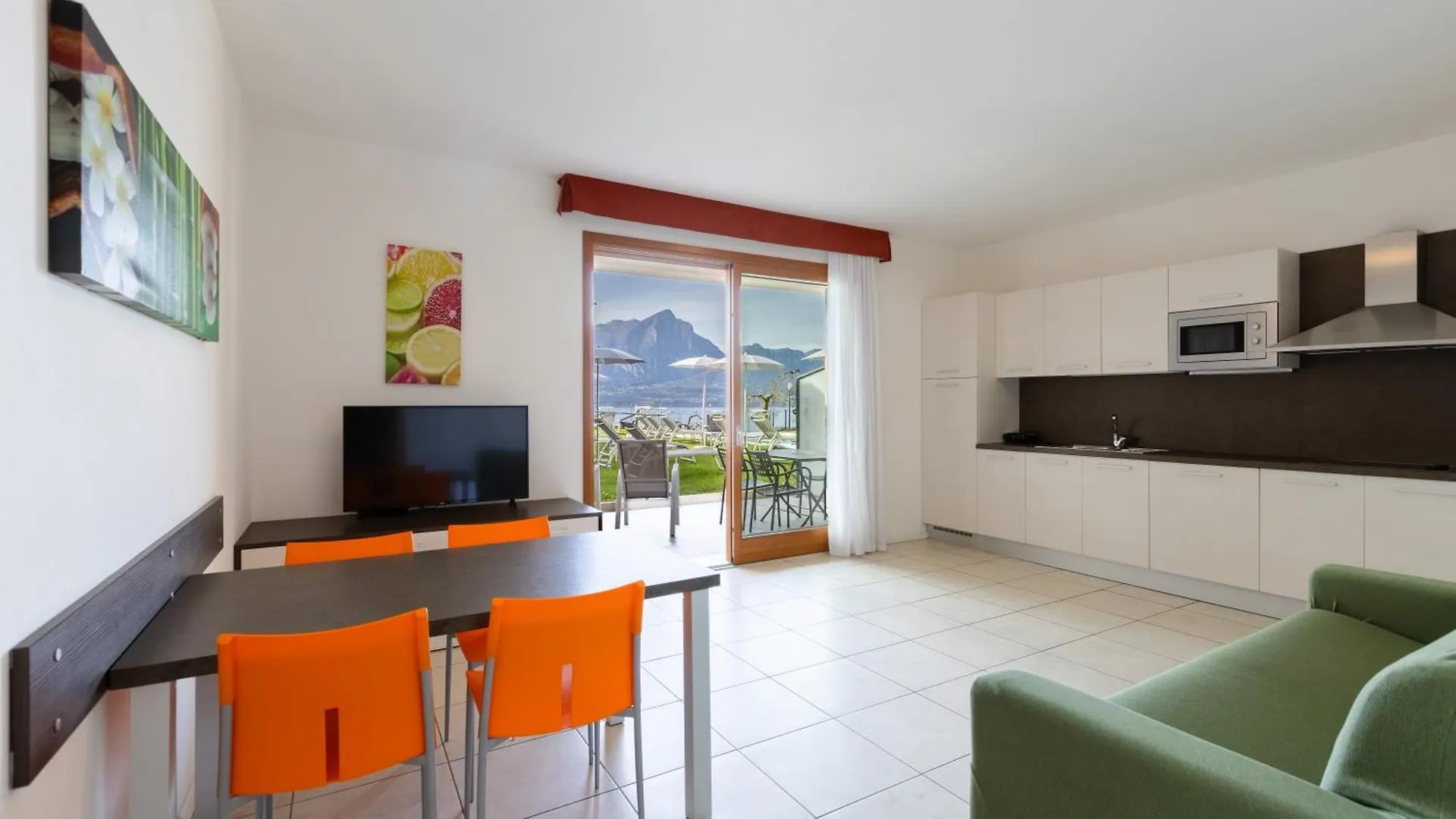 Residence La Corte Danese 토리델베나코