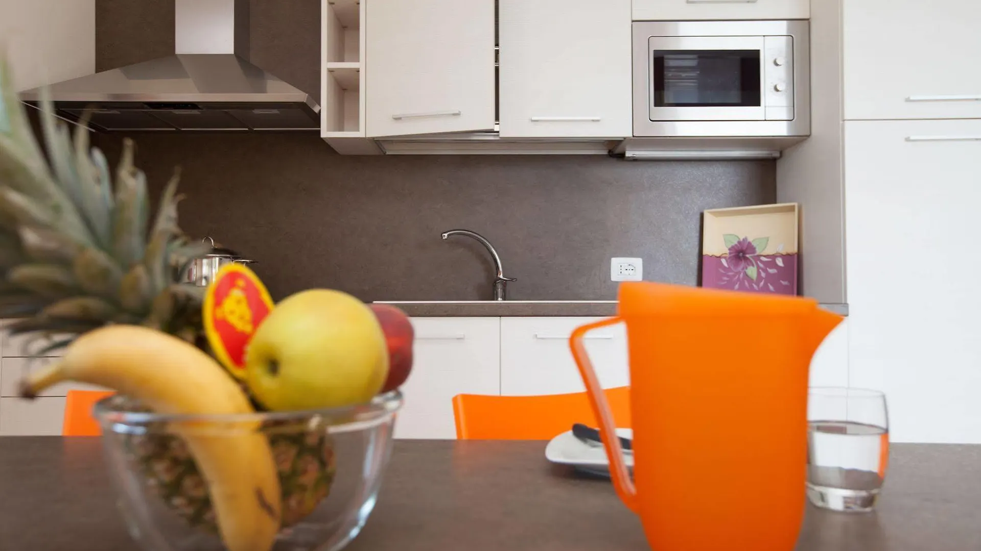 Residence La Corte Danese 토리델베나코 아파트호텔